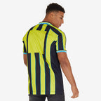 Score Draw Manchester City 1999 Away Dres