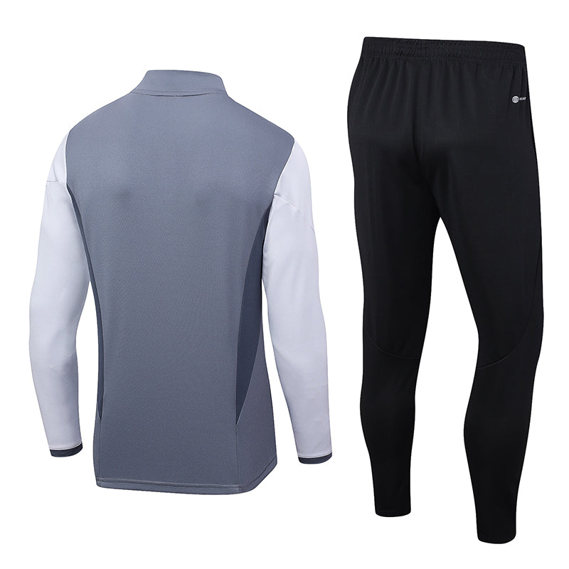 Adidas s dlouhým rukávem Tepláková souprava