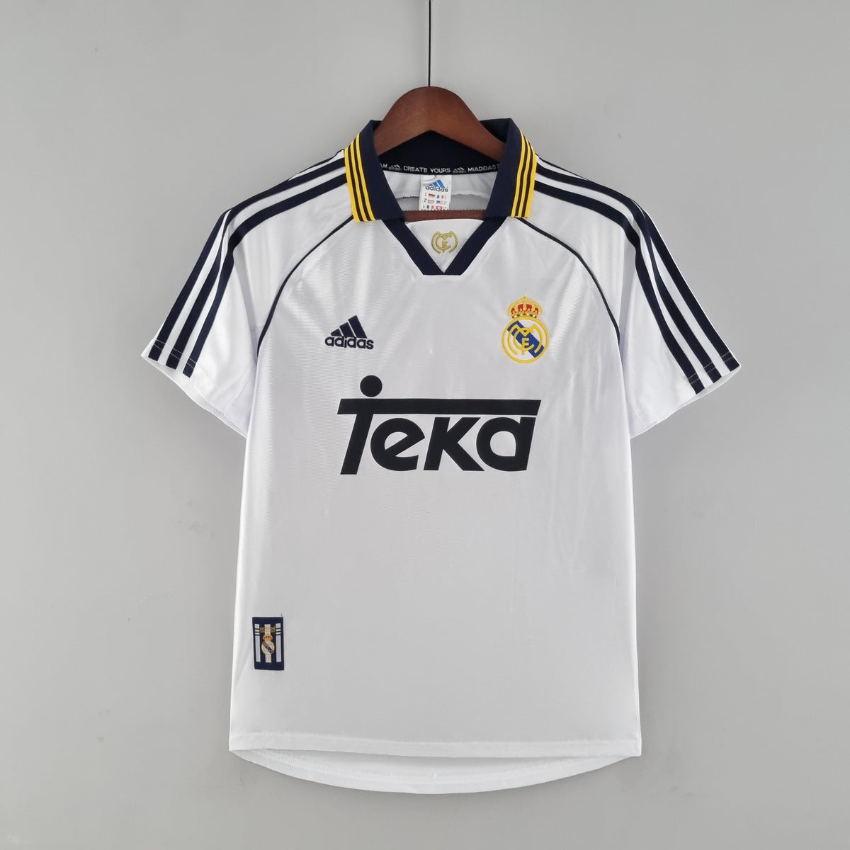 Real Madrid 2000 Home Dres