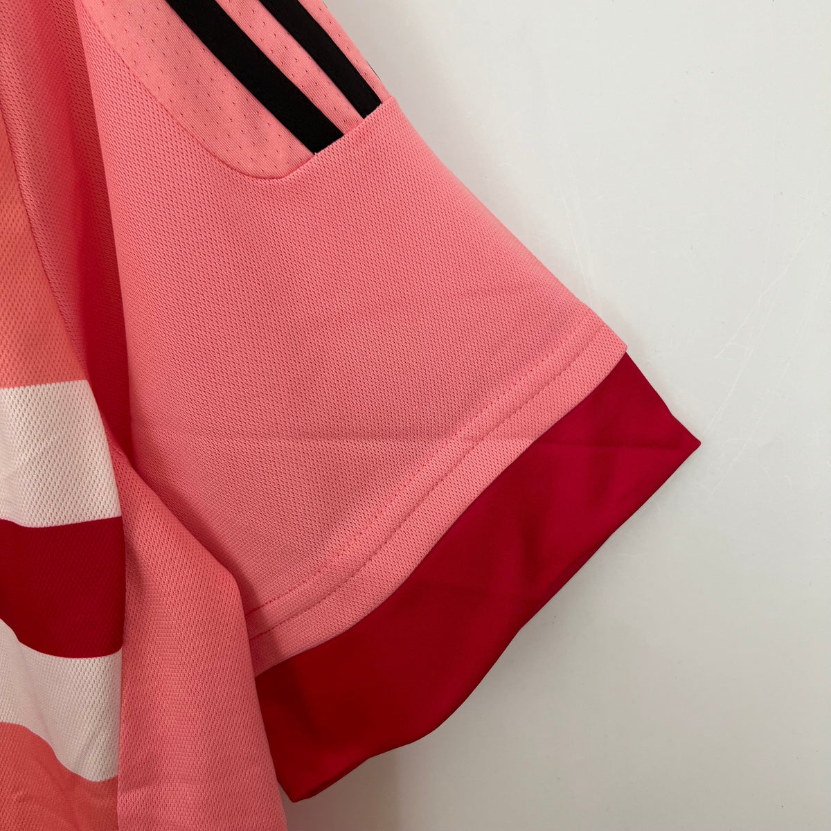Juventus 2015-16 Away Dres