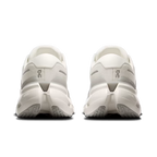 On Cloudrunner 3 Wide