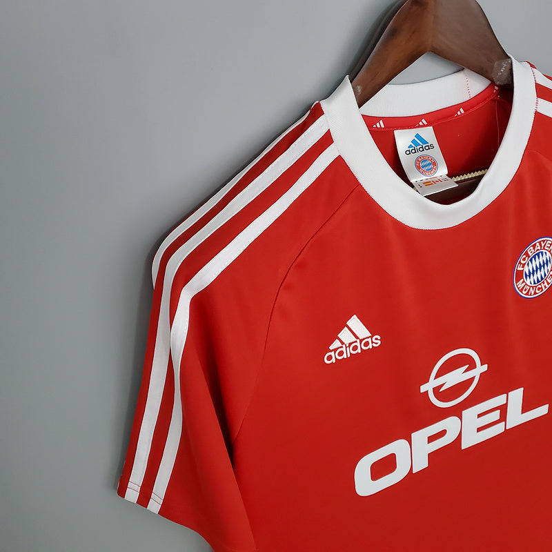 Bayern Munich 2000-01 Dres