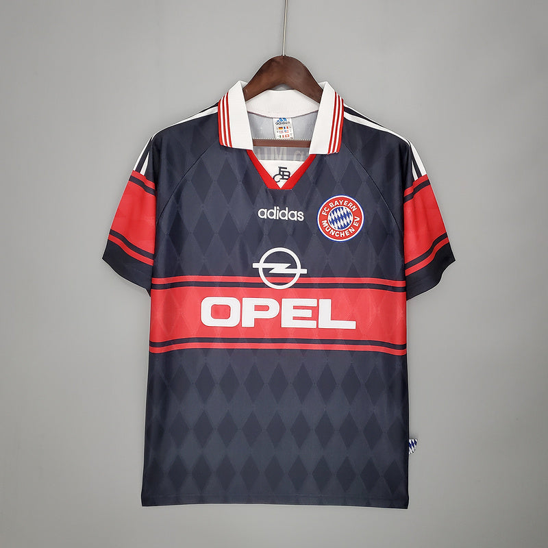 Bayern Munich 1997-99 Dres