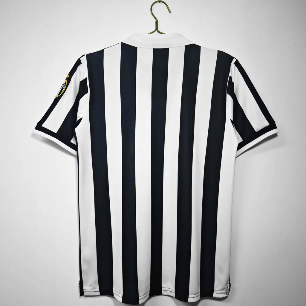 Juventus 1998-99 Home Kit