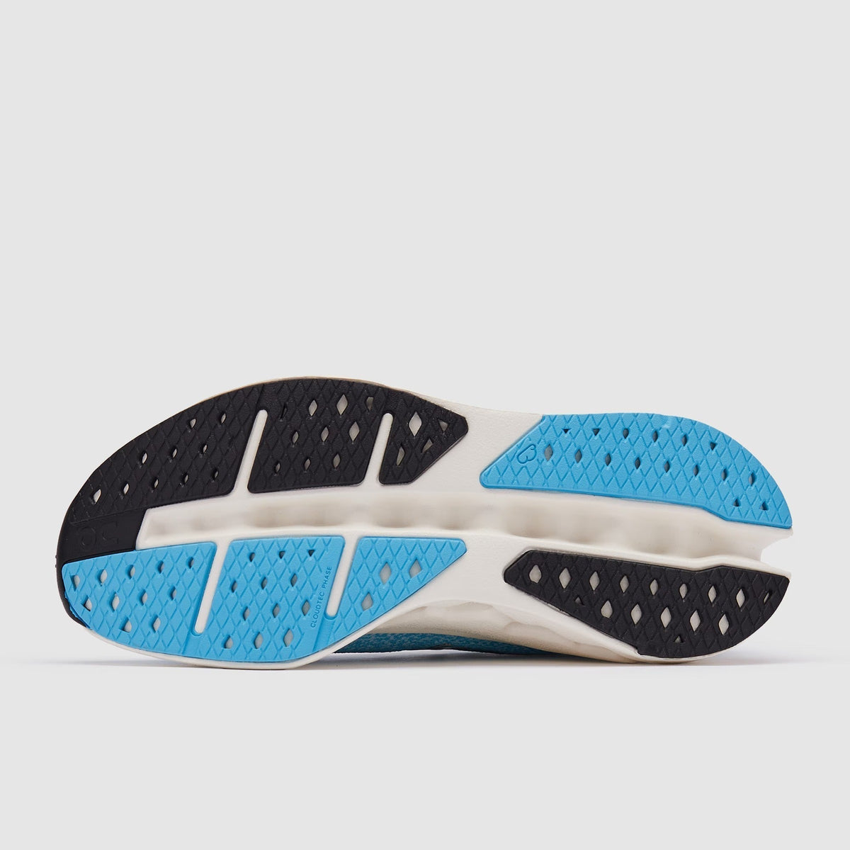 On Women’s Cloudsurfer Max