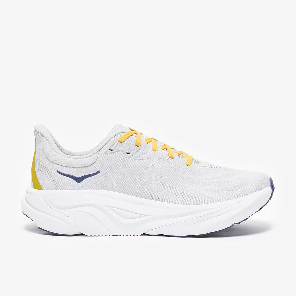 Hoka Arahi 8
