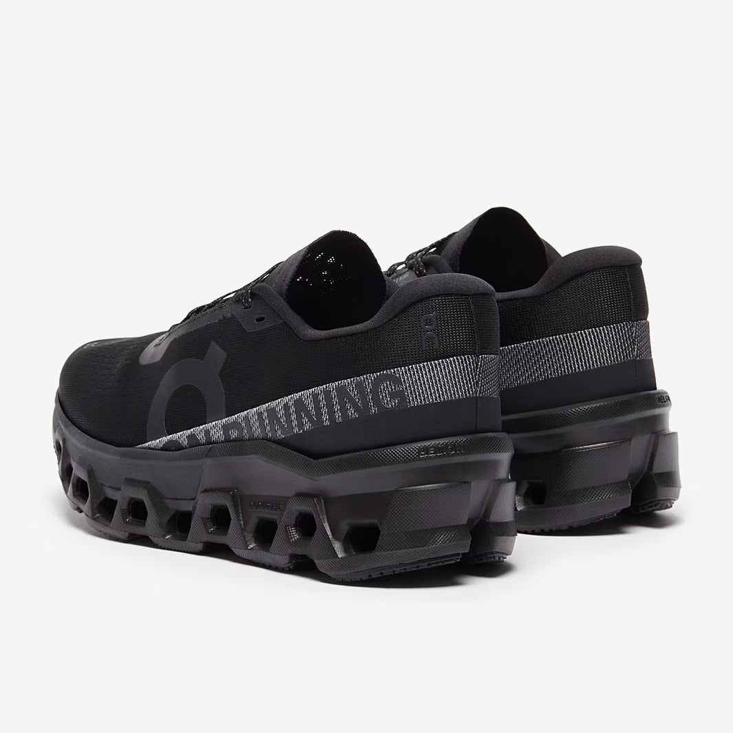 On Women’s Cloudmonster 2