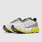 On Women’s Cloudmonster Hyper