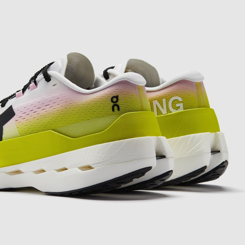 On Women’s  Cloudboom Max