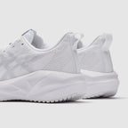 ASICS Women’s Novablast 5