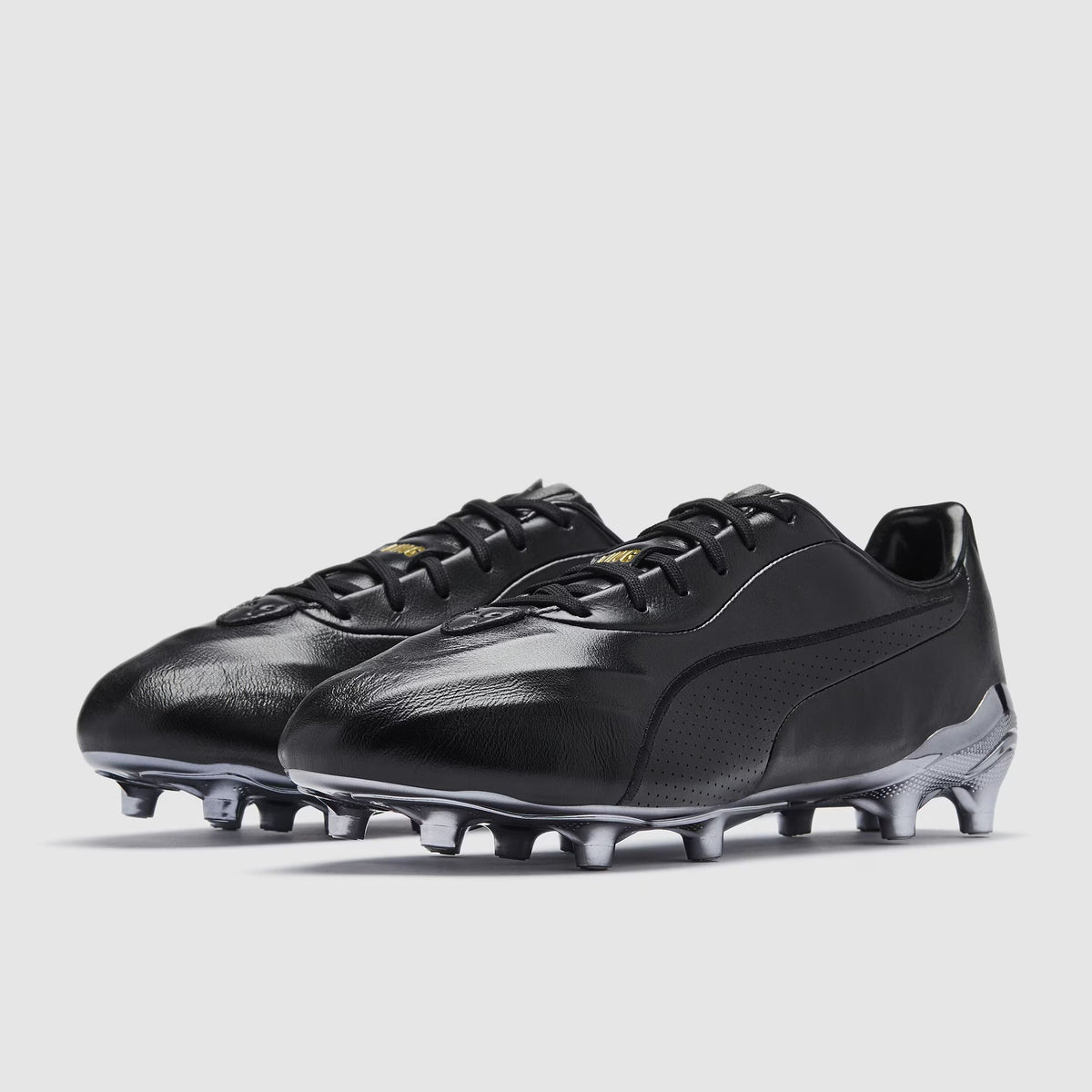 Puma King Platinum FG/AG x Pantera Negra